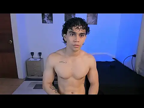 Snapshot of mateo_jack chatting on 06.10.26 mateo jack online show from 06.10.26