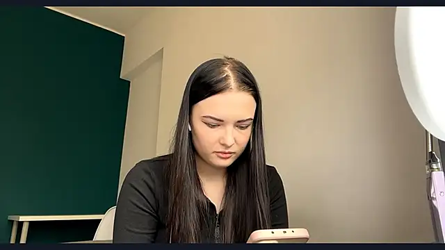 AmbientInvalid online show from 04.28.26