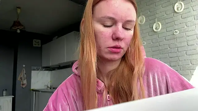 DalilaNeubig online show from 04.29.26