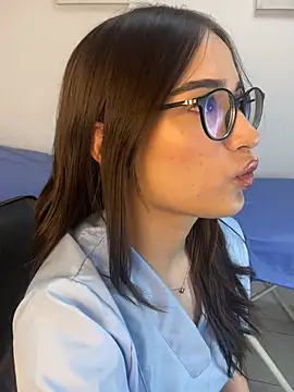 Sweet Milaa1 online show from 05.09.26