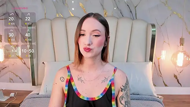 Hannah Lane online show from 07.08.26