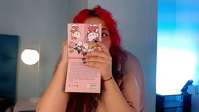 Snapshot of Lilyred_ chatting on 07.21.26 Lilyred online show from 07.21.26