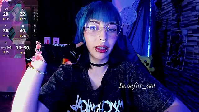 Snapshot of BlueElyxra chatting on 06.19.26 BlueElyxra online show from 06.19.26