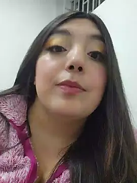 Snapshot of RoxanneDiaz chatting on 05.30.26 RoxanneDiaz online show from 05.30.26