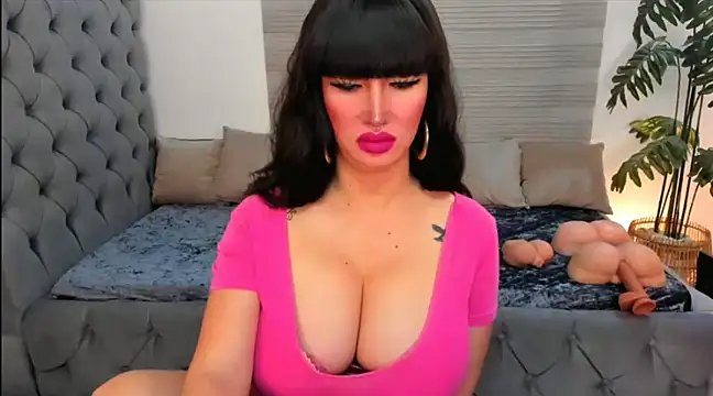 PlayfullMaria online show from 12.19.24