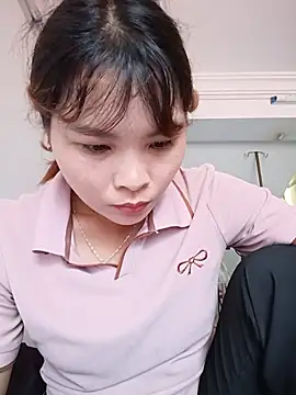 Hazel Nova online show from 07.20.26
