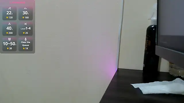 LUCYXS1 online show from 06.17.26
