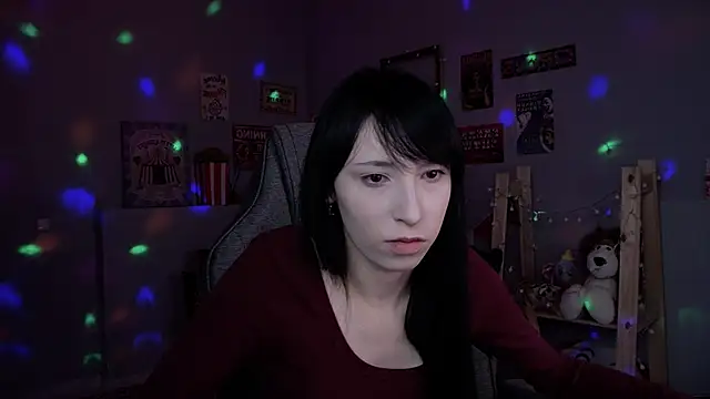 Snapshot of SeraphineSparda chatting on 05.30.26 SeraphineSparda online show from 05.30.26