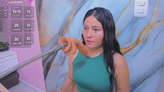 Snapshot of Cami_taniel chatting on 07.18.26 Cami taniel online show from 07.18.26