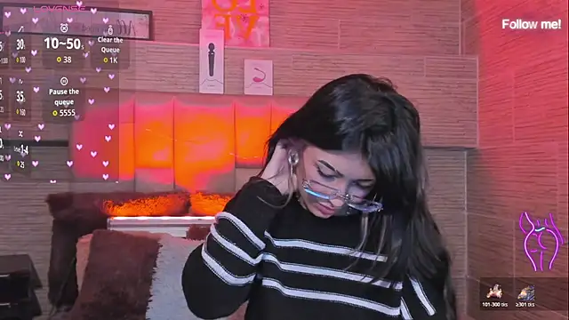 mia smoke  online show from 07.15.26