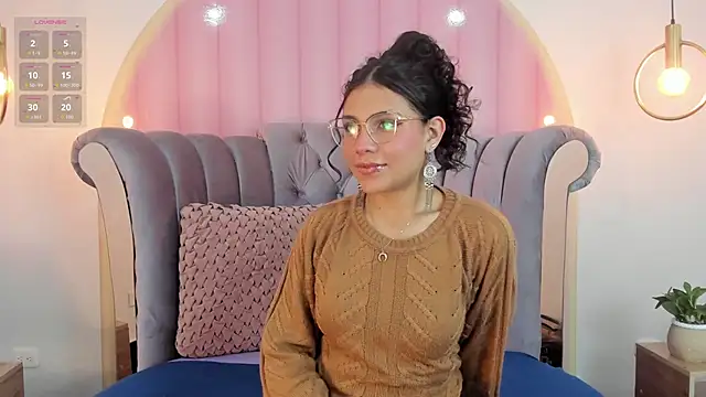 Snapshot of babe_vennus chatting on 06.05.26 babe vennus online show from 06.05.26