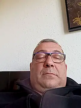 Soloyan online show from 12.24.24