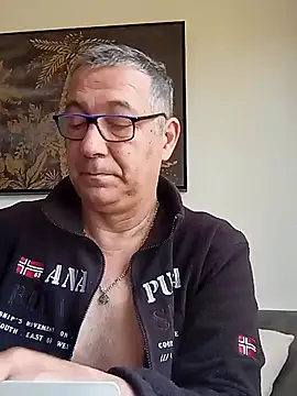 Soloyan online show from 03.14.25