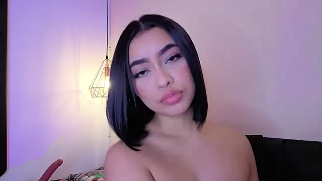 Snapshot of Chloe_monroee chatting on 06.25.26 Chloe monroee online show from 06.25.26