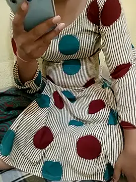 Snapshot of Seema_yadav01 chatting on 06.07.26 Seema yadav01 online show from 06.07.26