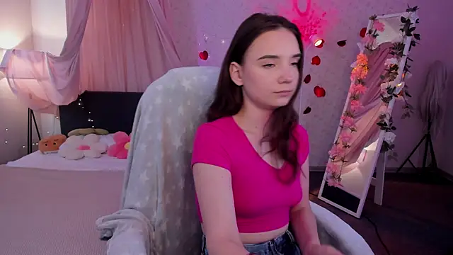 Snapshot of Elvienne chatting on 07.06.26 Elvienne online show from 07.06.26