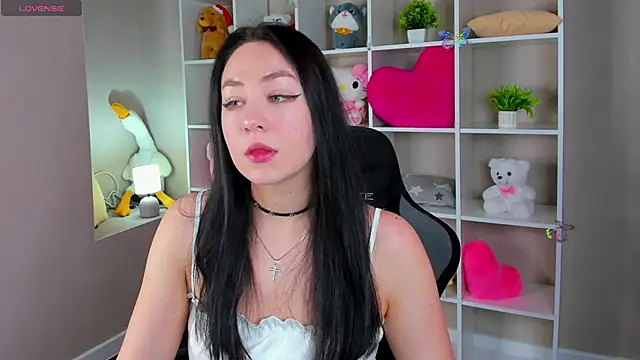 Snapshot of Sofia_Conner chatting on 05.12.26 Sofia Conner online show from 05.12.26