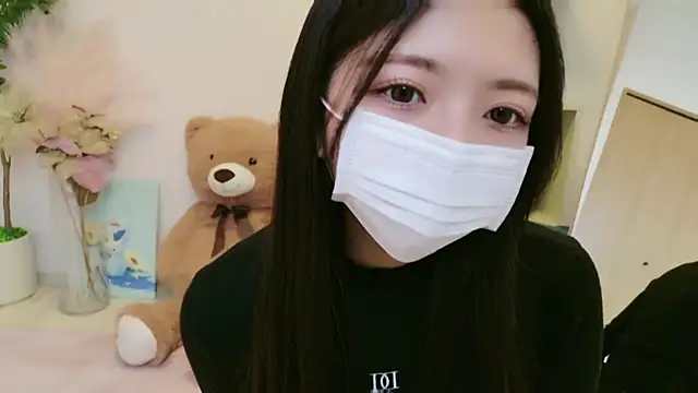 Snapshot of -Luna_JP- chatting on 05.06.26 -Luna JP- online show from 05.06.26