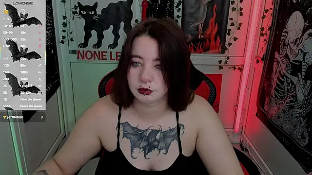 Snapshot of PurpleRune chatting on 07.12.26 PurpleRune online show from 07.12.26