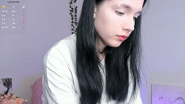 NormaRegehr online show from 06.05.26