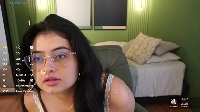 Snapshot of Madison_Flame chatting on 06.26.26 Madison Flame online show from 06.26.26