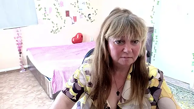 Snapshot of Melania_Cook chatting on 05.24.26 Melania Cook online show from 05.24.26