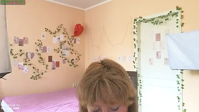 Snapshot of Melania_Cook chatting on 06.30.26 Melania Cook online show from 06.30.26