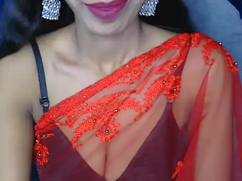 Snapshot of wild_minakshi chatting on 05.18.26 wild minakshi online show from 05.18.26