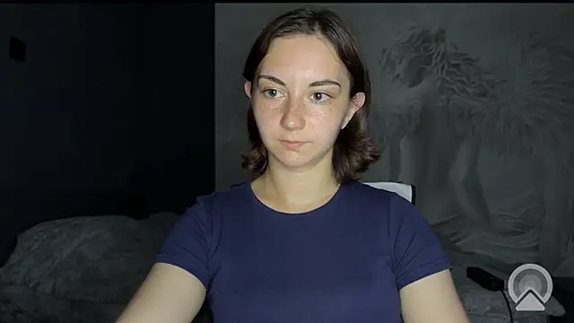 Snapshot of Amalia_Lambert_13 chatting on 06.23.26 Amalia Lambert 13 online show from 06.23.26