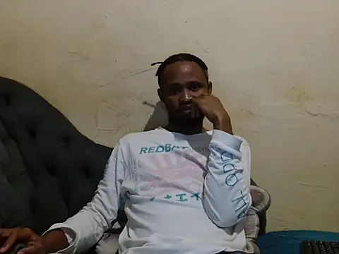 Snapshot of xxTroyX chatting on 05.28.26 xxTroyX online show from 05.28.26