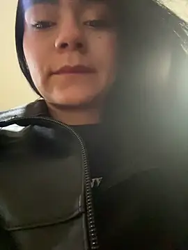 Dakota-fire online show from 06.10.26