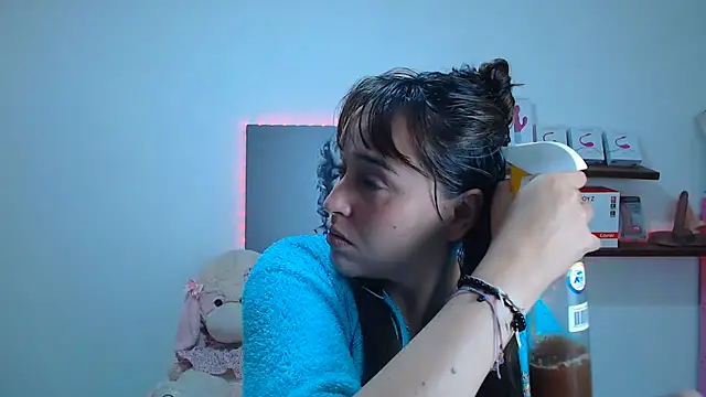 Snapshot of anyela_bubble18 chatting on 07.19.26 anyela bubble18 online show from 07.19.26
