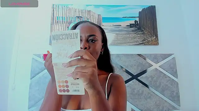 Snapshot of Alisson-Noa chatting on 07.14.26 Alisson-Noa online show from 07.14.26