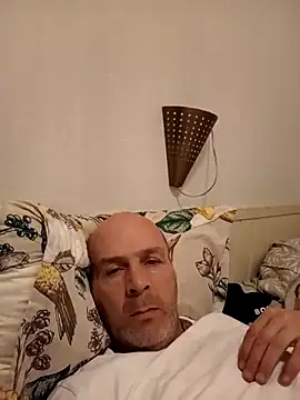 Iulian198128 online show from 05.01.26