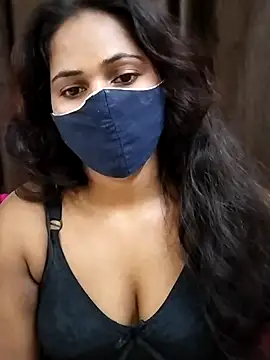 Snapshot of Roji_bha chatting on 06.18.26 Roji bha online show from 06.18.26