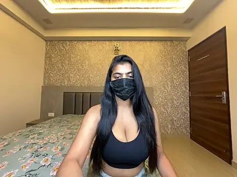Snapshot of Miss_Heer chatting on 07.18.26 Miss Heer online show from 07.18.26