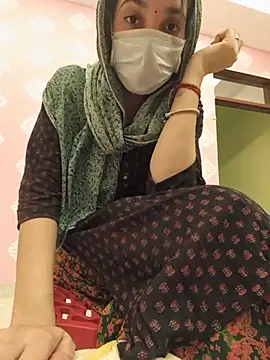 Snapshot of zoya_baby_ chatting on 06.28.26 zoya baby online show from 06.28.26