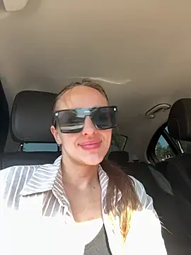 Snapshot of leonmessi3 chatting on 07.19.26 leonmessi3 online show from 07.19.26
