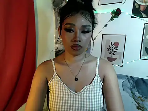 shellaxox1 online show from 06.04.26
