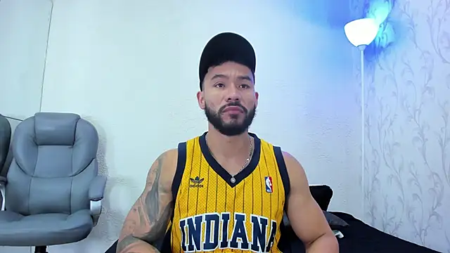 Snapshot of Axel_power_ chatting on 05.19.26 Axel power online show from 05.19.26