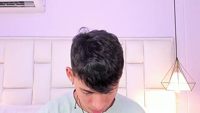 JacobFerrer online show from 05.04.26