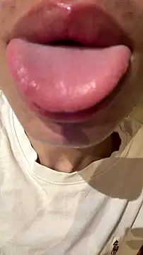 hotlips2026 online show from 06.26.26