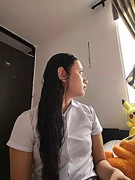 L0lita Emi12 online show from 07.05.26