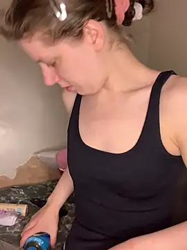 Snapshot of Tatum-Bear chatting on 06.18.26 Tatum-Bear online show from 06.18.26