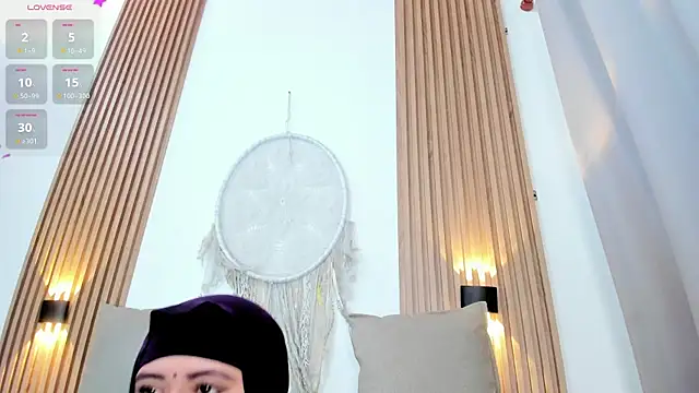 Snapshot of yasmin_dina chatting on 06.01.26 yasmin dina online show from 06.01.26