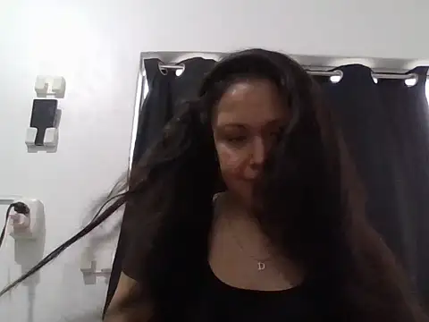 KeniaLuna online show from 07.30.26