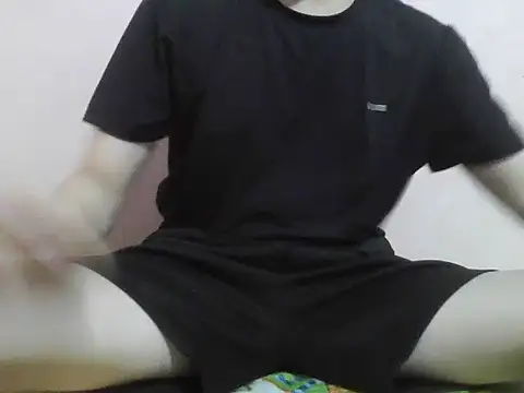 Zineyy online show from 06.19.26