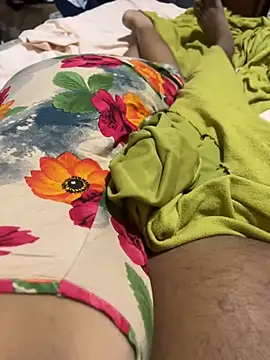 lovelycouple3 online show from 07.04.26