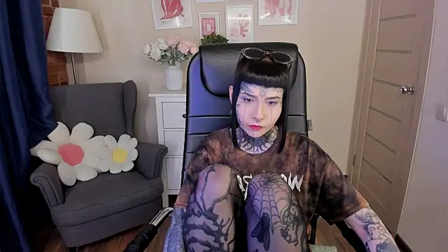Bloood  Mary online show from 06.19.26