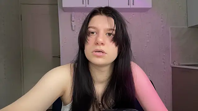 Snapshot of GrayceDeclet chatting on 07.24.26 GrayceDeclet online show from 07.24.26